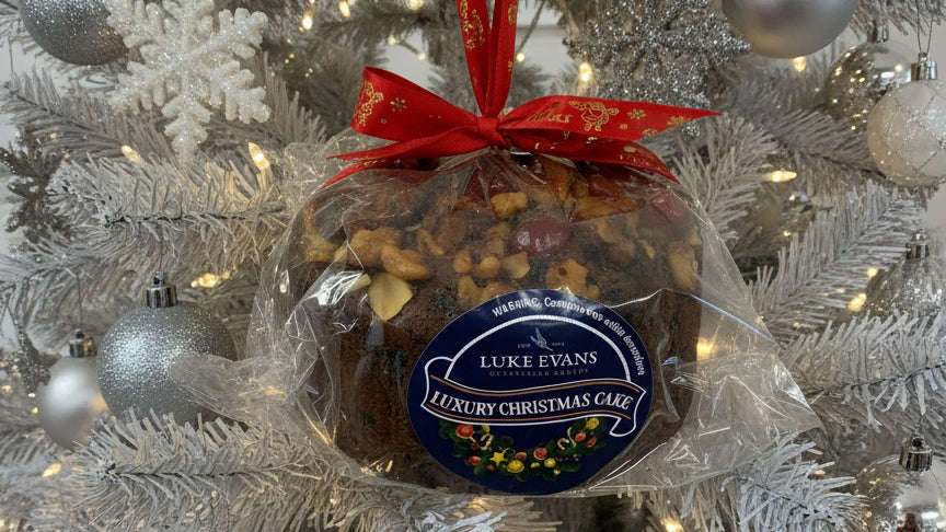 Luke Evans Luxury Christmas Cake 