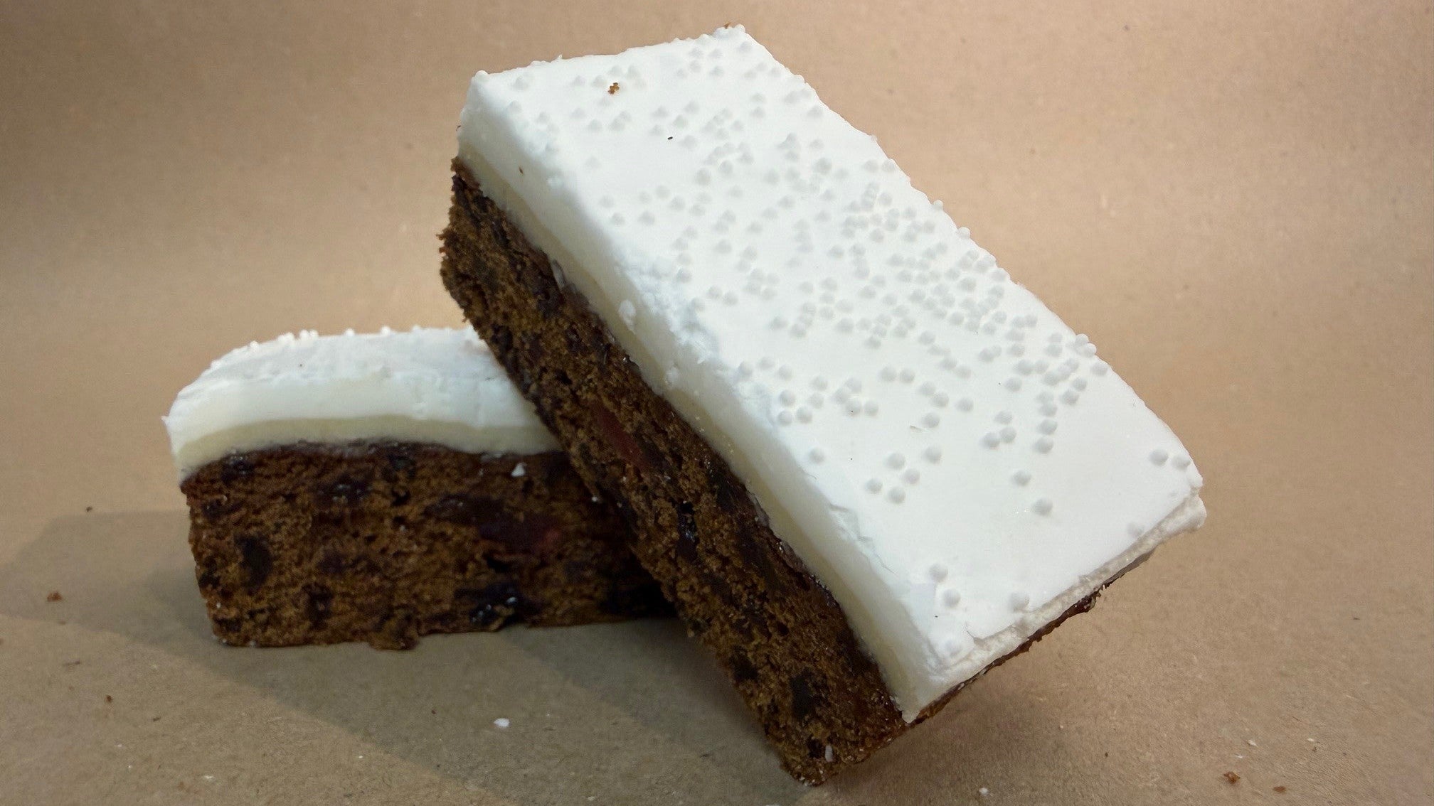 Christmas cake slice x 2