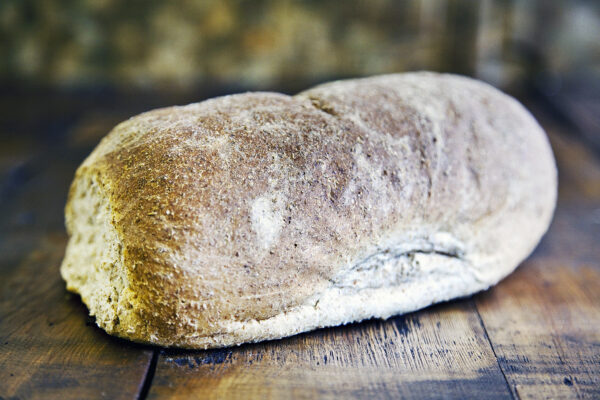 Small Wholemeal Bobbys Foot 400g